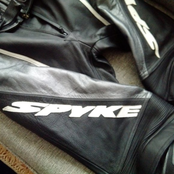 Leather Motorcycle suit - 2*piece EU SZ 54 - Picture 3 of 7